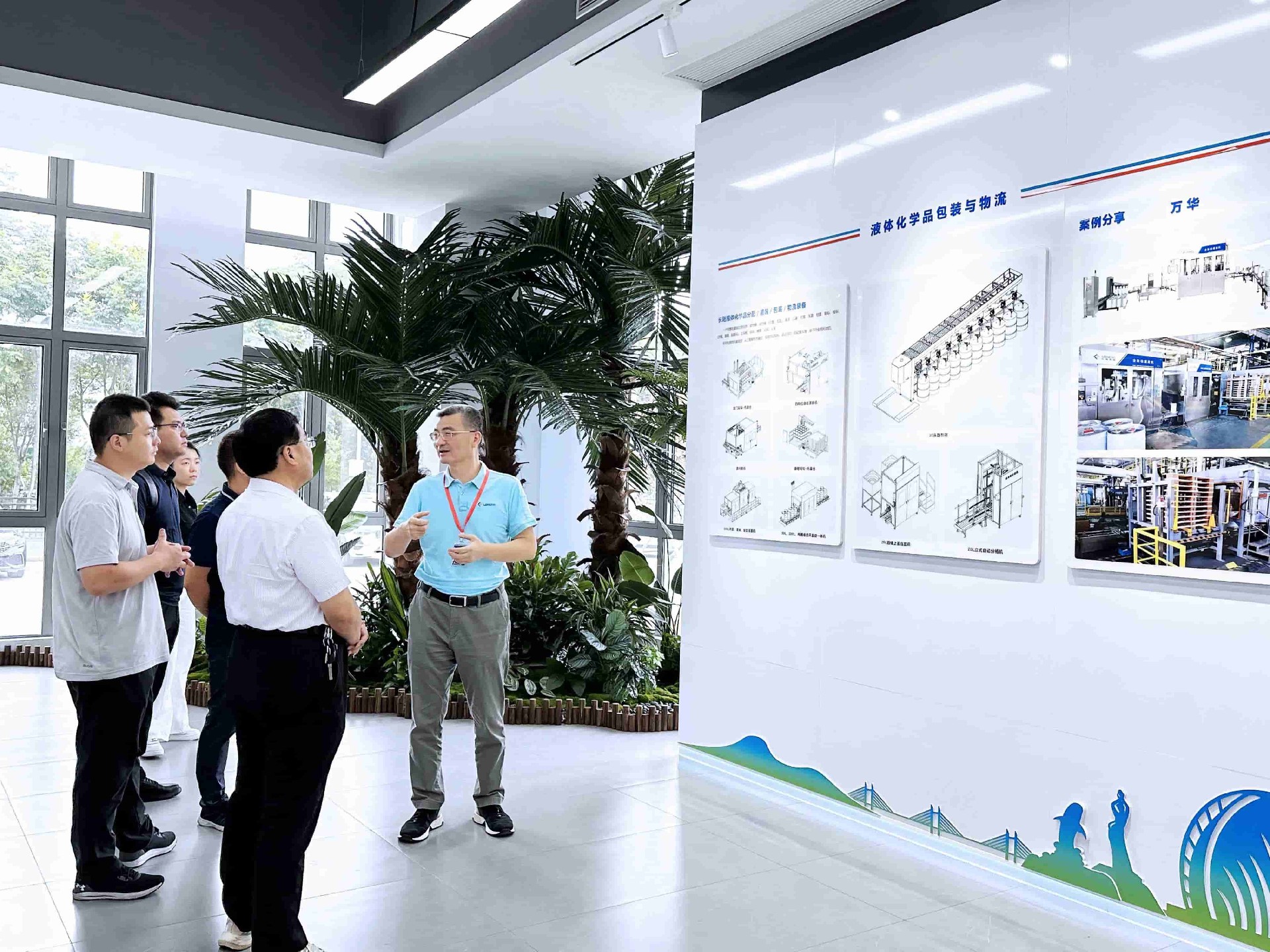 校企合作|安徽大学电气工程与自动化学院领导莅临合肥J9官网 校企合作|安徽大学电气工程与自动化学院领导莅临合肥J9官网