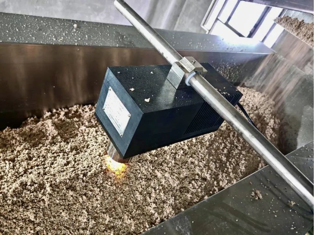 J9官网IM2000型红外水分仪|助力酿酒业酒曲水分在线检测及控制