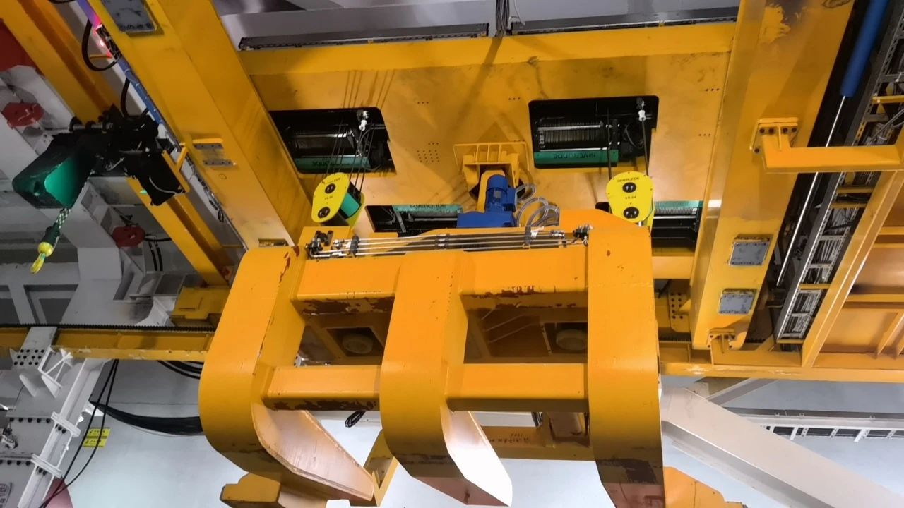 匠心制造 J9官网UNI800助力大国重器钢铁“穿山甲”